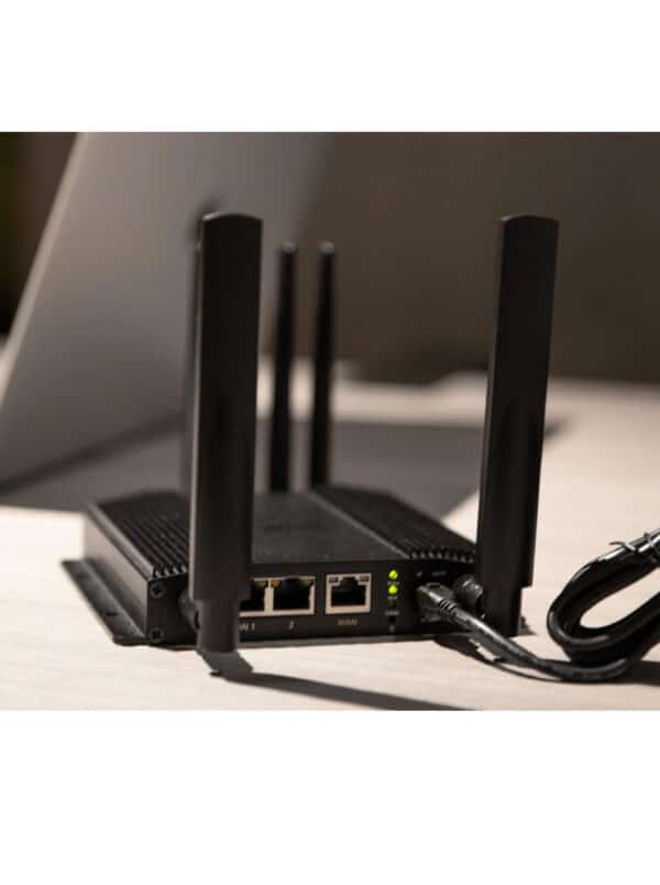 MAX BR1 Pro 5G - PEPLINK